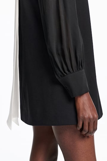 Dorothee Schumacher Kurzes Kleid aus Punto Milano mit Details aus Seidengeorgette pure black