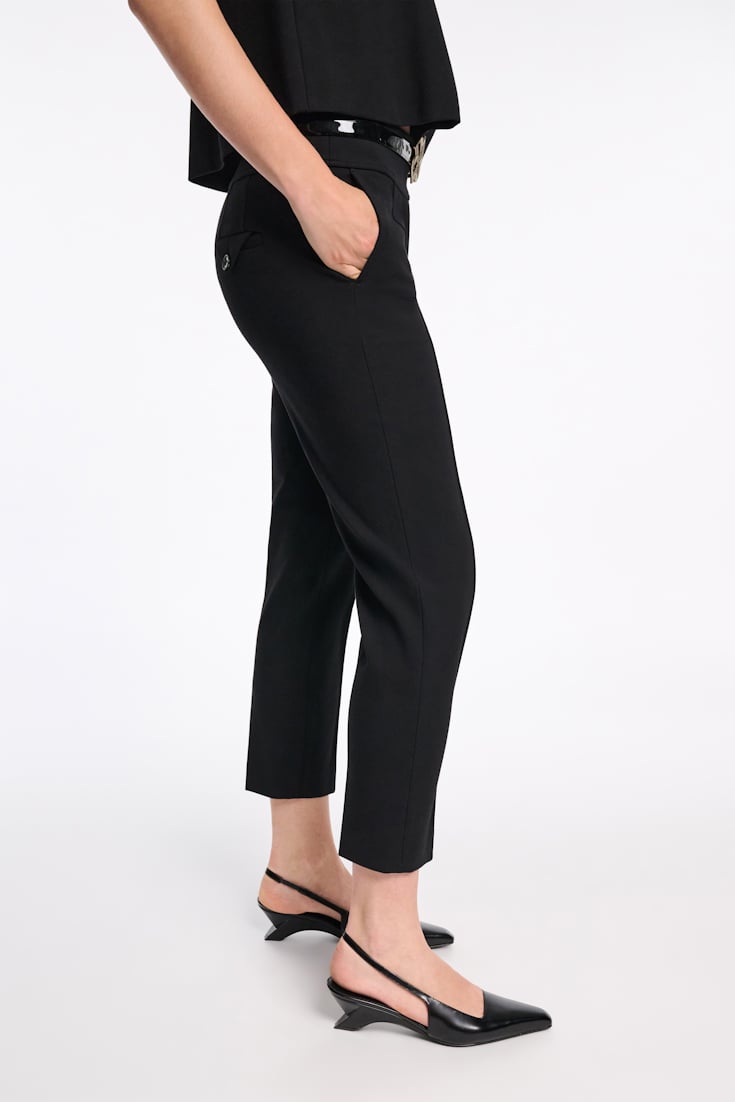 Dorothee Schumacher Zigarettenhose aus Punto Milano pure black