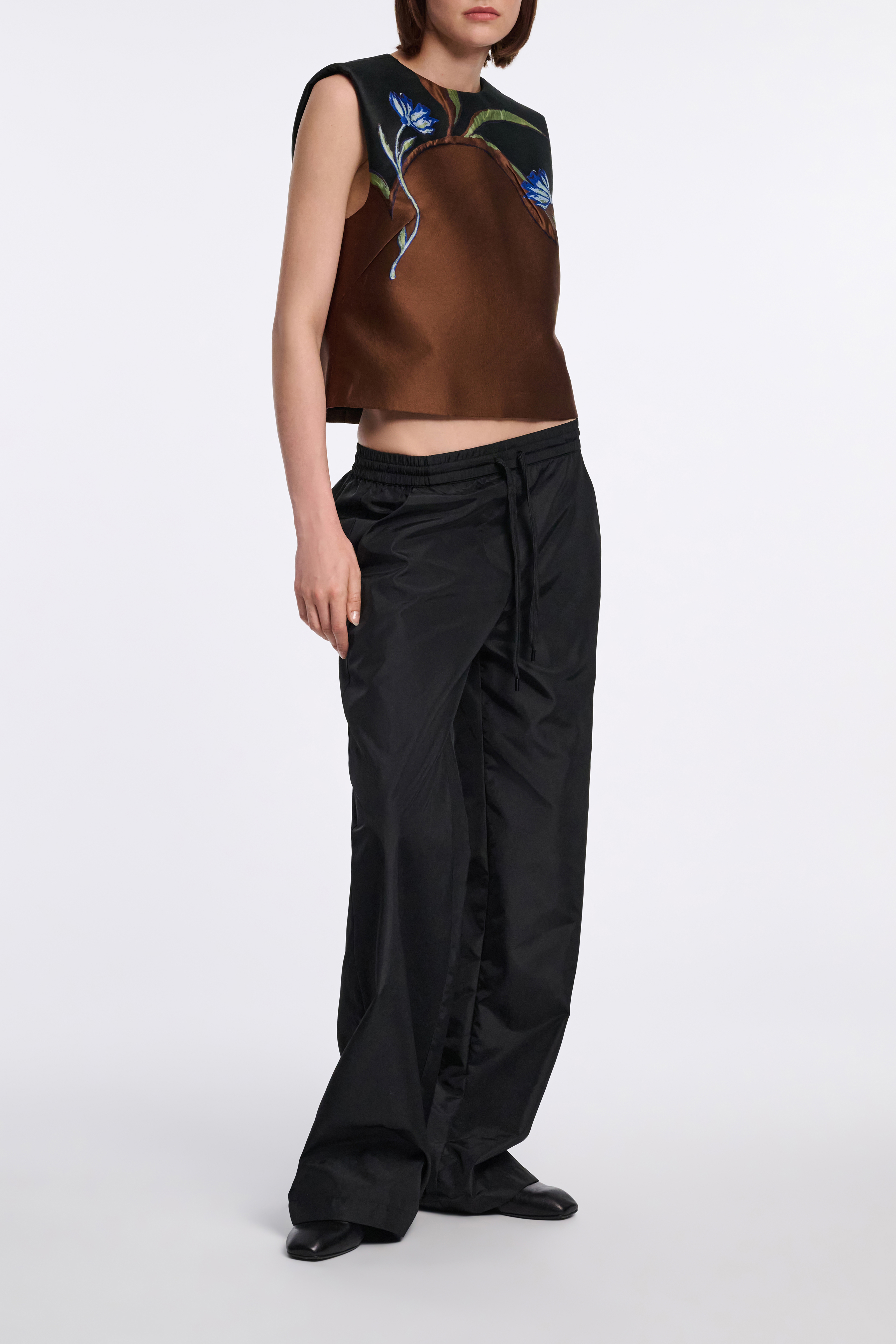 パンツ LAPEAUDEGEM puckering nylon pants SPORTY ELEGANCE pants | Dorothee Schumacher