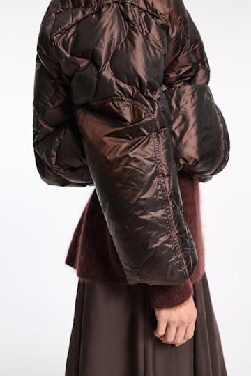 Dorothee Schumacher Down jacket with faux fur collar chocolate