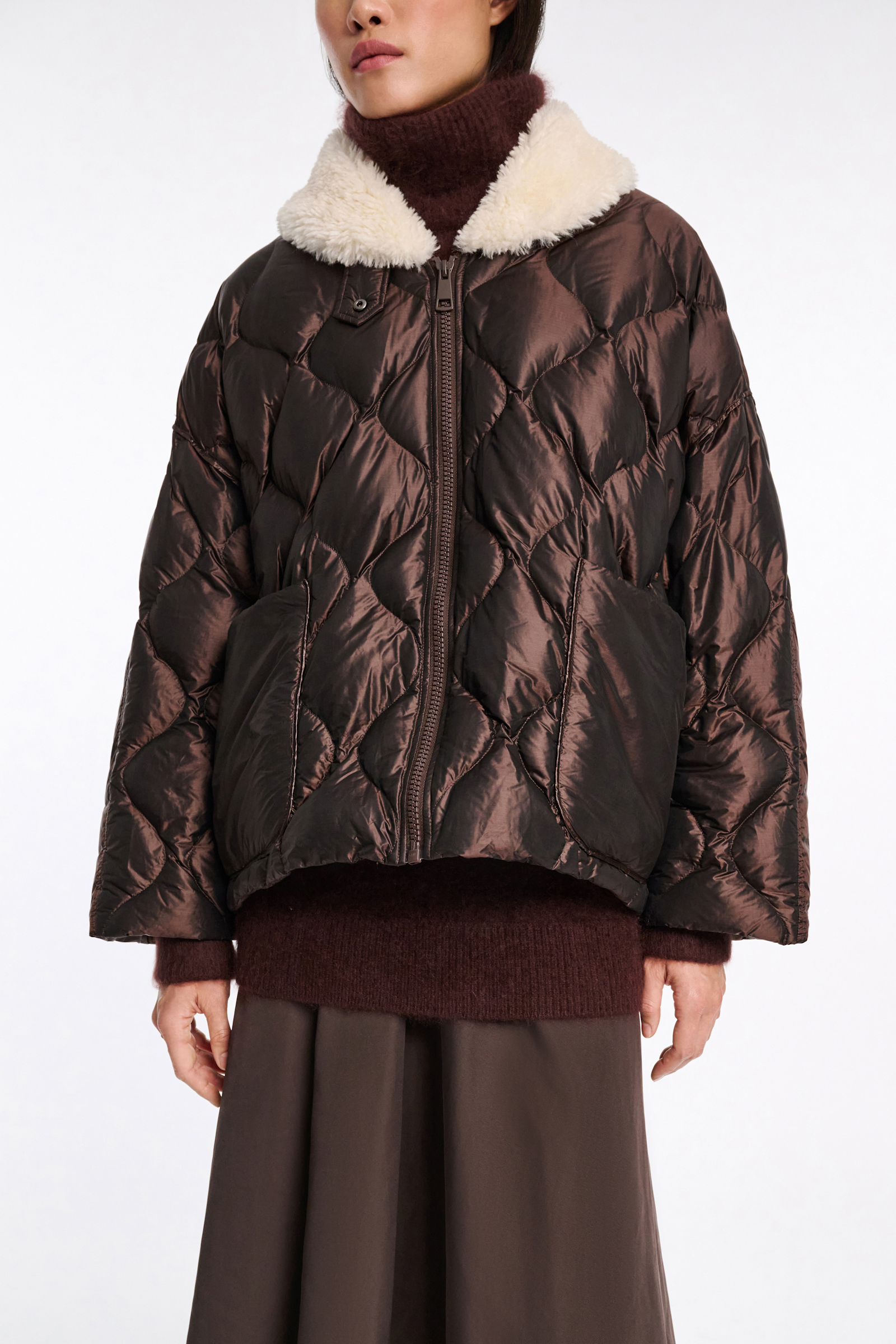 Dorothee Schumacher Down jacket with faux fur collar chocolate