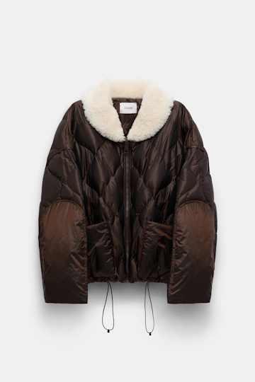 Dorothee Schumacher Down jacket with faux fur collar chocolate