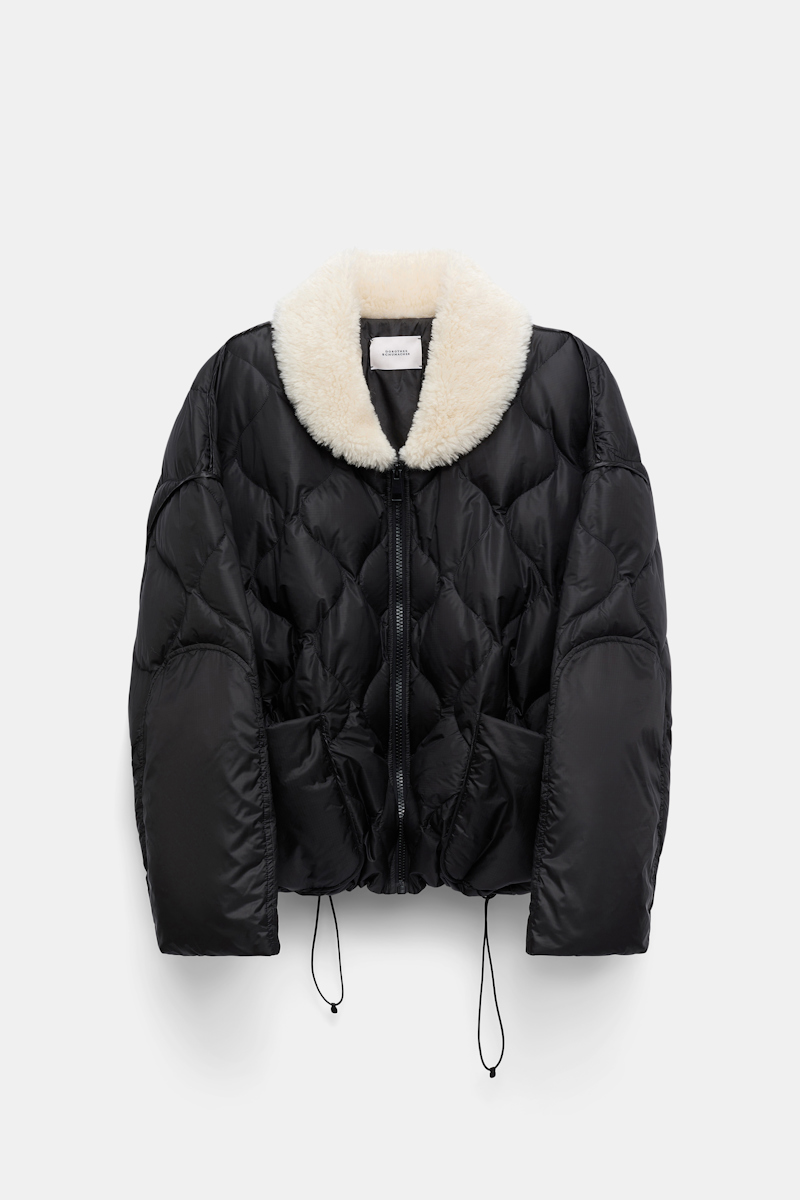 Dorothee Schumacher Down Jacket With Faux Fur Collar In Black