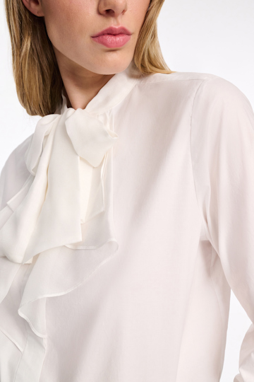 Dorothee Schumacher Bluse mit Schleifen-Element pure white