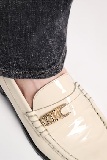 Dorothee Schumacher Loafers mit Signature D-Rings ivory