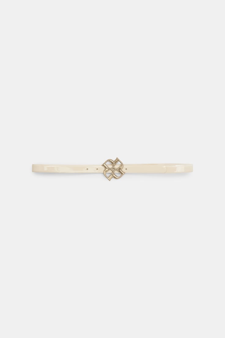 Dorothee Schumacher Gürtel mit D-Rose Schließe ivory