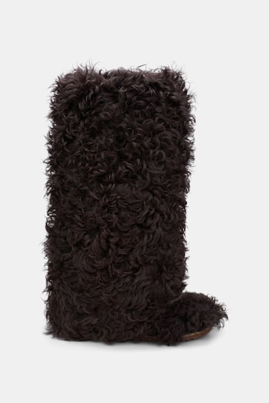 Dorothee Schumacher Gamaschen aus Schafsfell dark chocolate