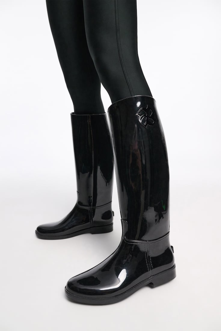 Dorothee Schumacher Gummireitstiefel mit shiny Finish pure black