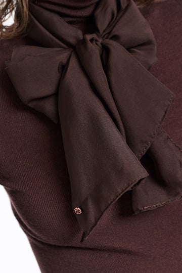 Dorothee Schumacher Schal aus Seidenchiffon dark chocolate