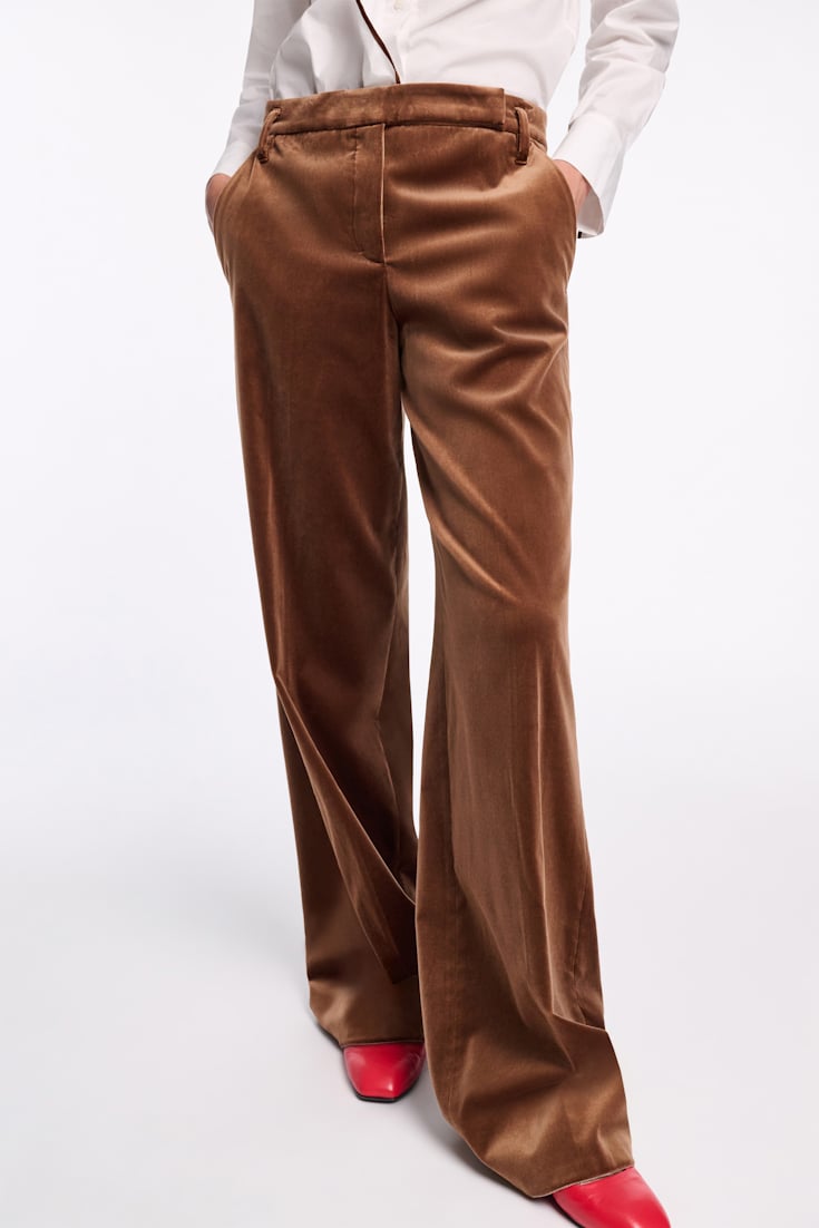 Dorothee Schumacher Samthose mit weitem Bein terra