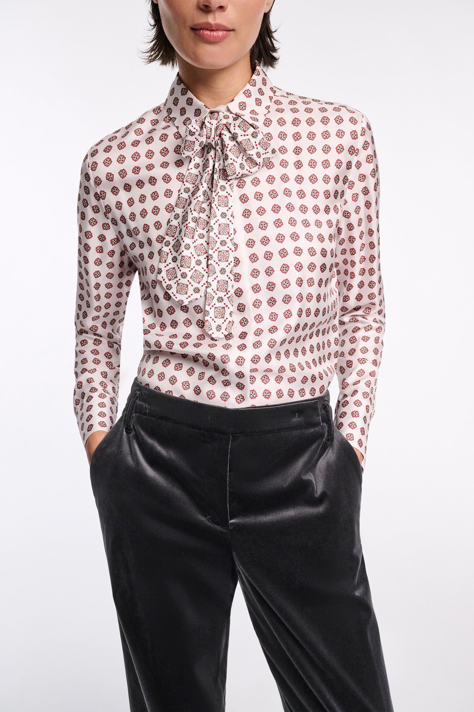 Dorothee Schumacher Samthose mit weitem Bein graphite