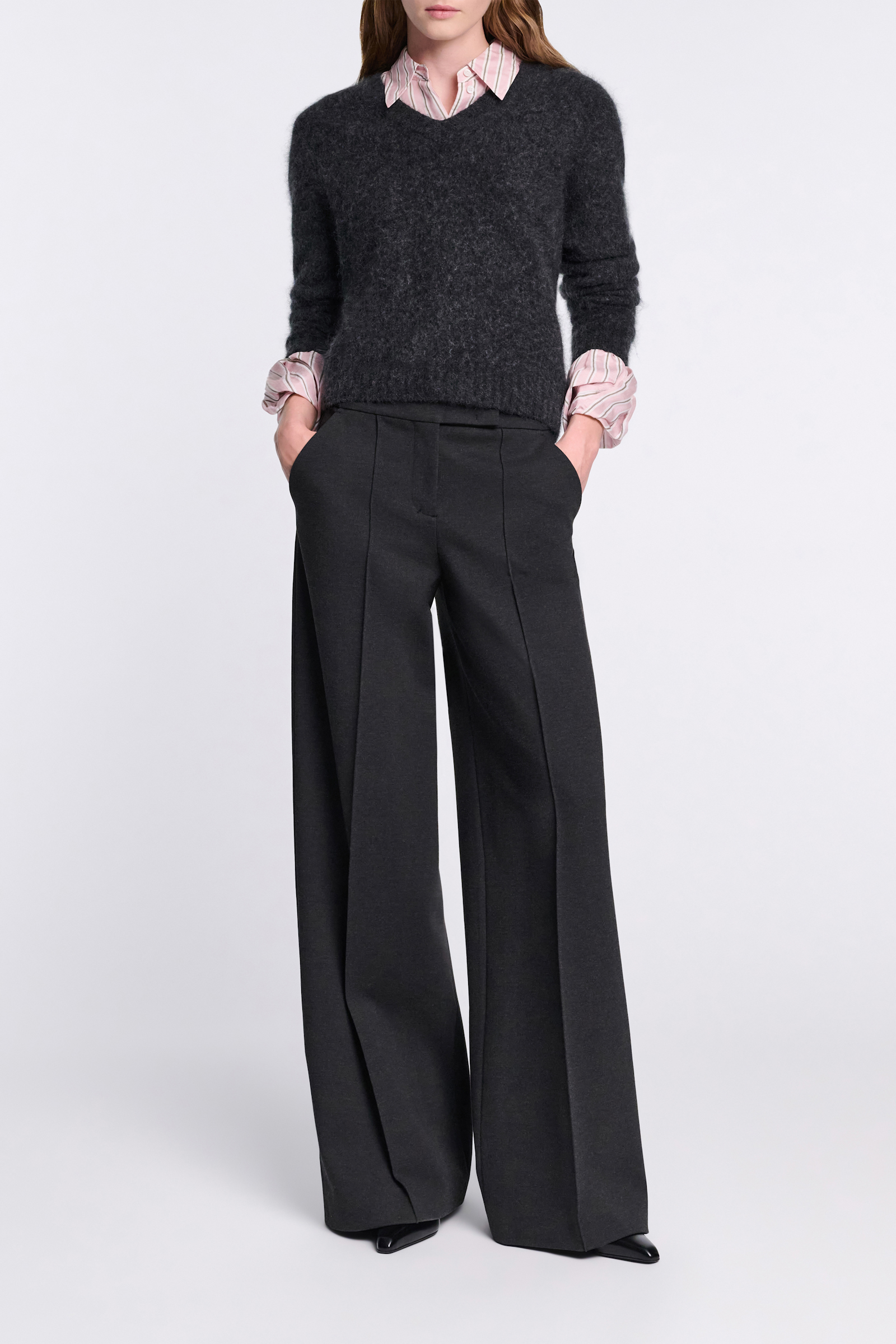 Dorothee Schumacher Bluse aus gestreiftem Organdy Voile mit Ballon-Cuff Detail rose stripe