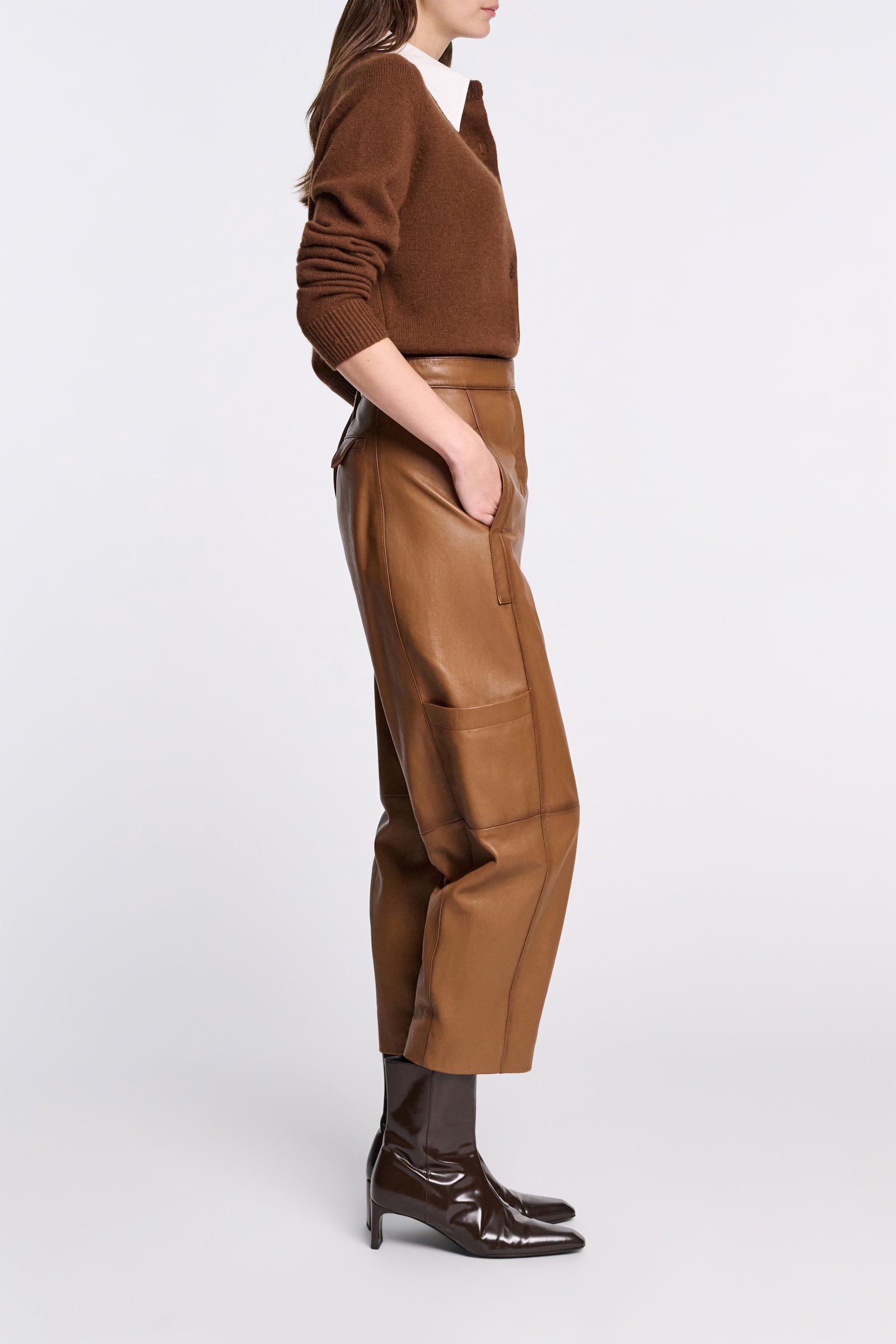 Dorothee Schumacher Peg top leather pants terra