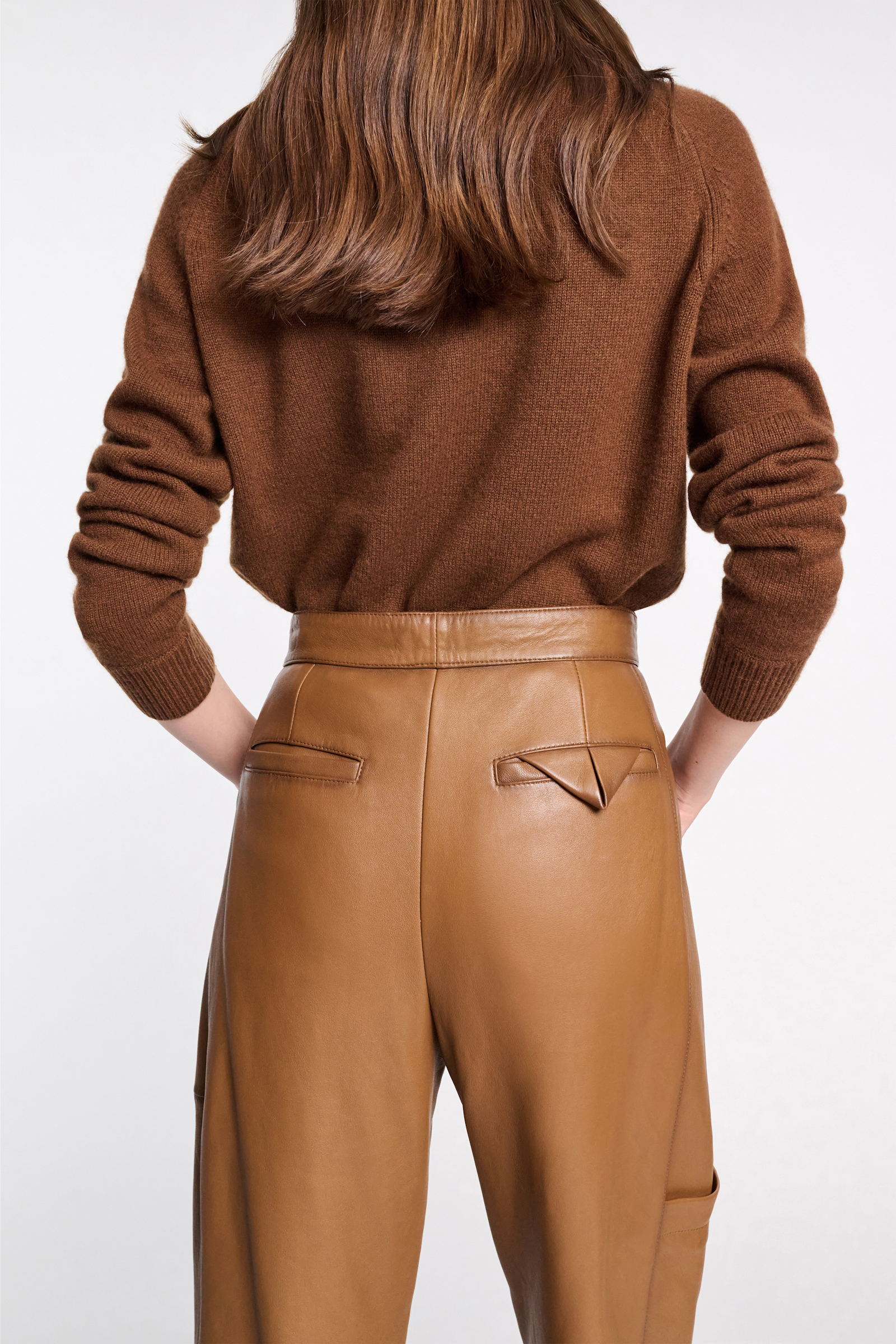 Dorothee Schumacher Peg top leather pants terra