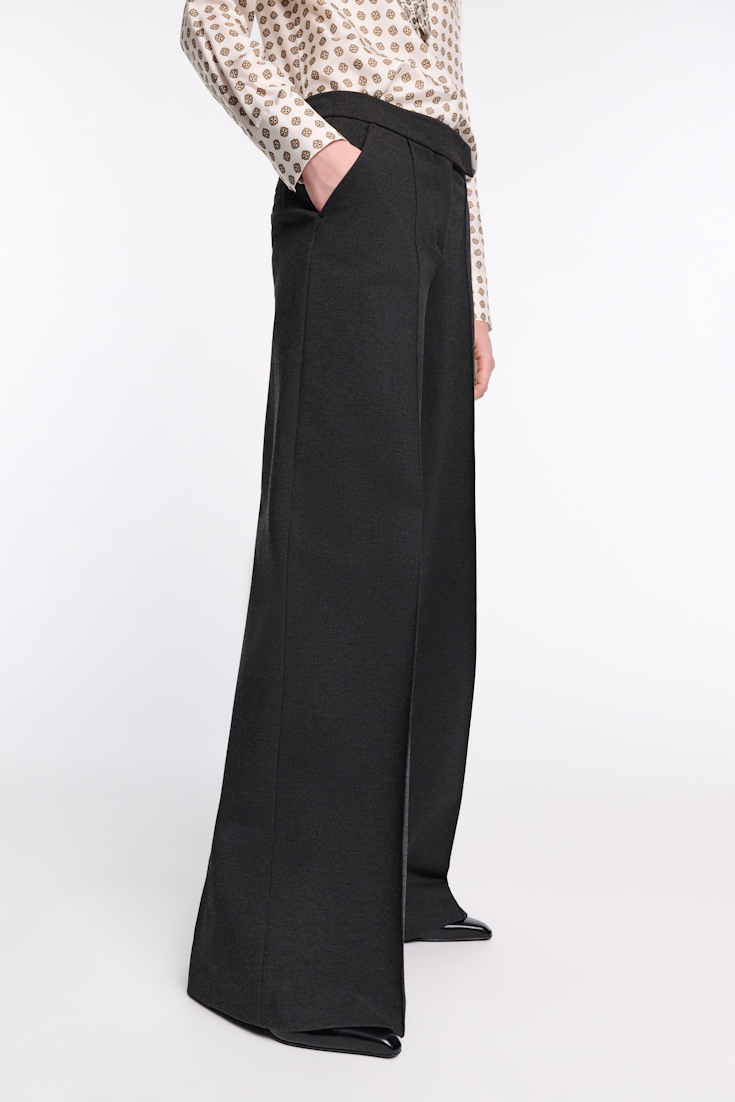 Dorothee Schumacher Hose mit weitem Bein aus Punto Milano charcoal melange