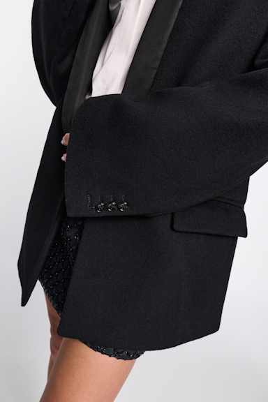 Dorothee Schumacher Oversized tuxedo blazer pure black
