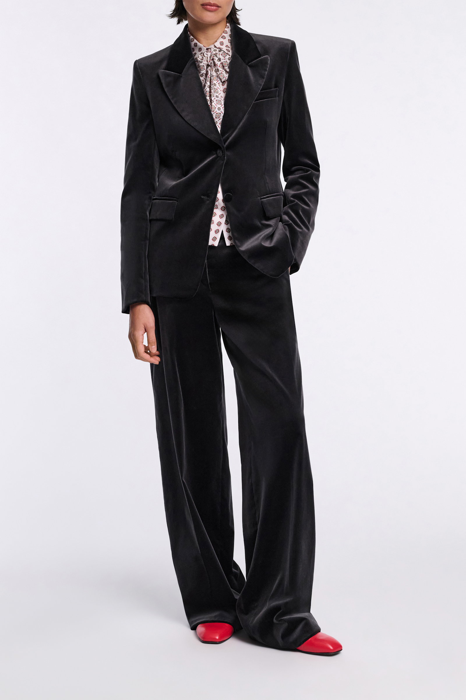 Dorothee Schumacher Bluse mit abnehmbarer Krawattenschleife aus bedrucktem Seidentwill rose mini tie