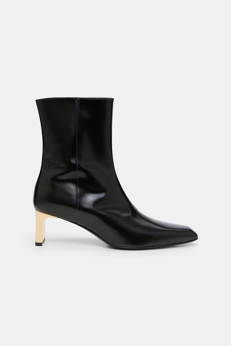 Dorothee Schumacher Ankle boots with golden heel pure black