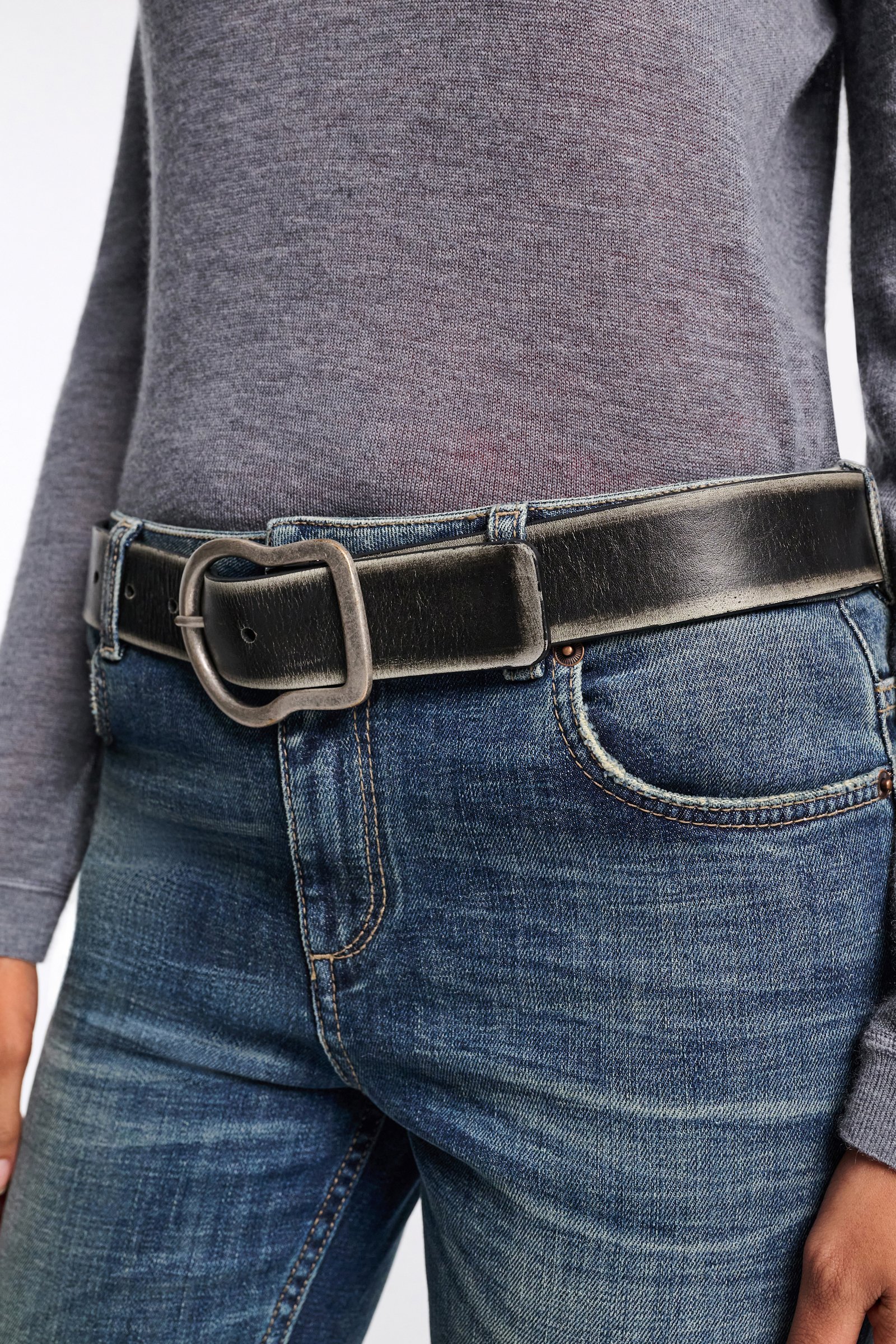 Dorothee Schumacher Gürtel mit Signature-Schließe und gebürstetem Effekt cool anthra