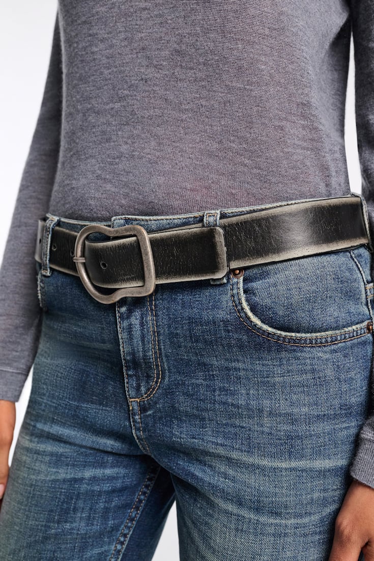 Dorothee Schumacher Gürtel mit Signature-Schließe und gebürstetem Effekt cool anthra