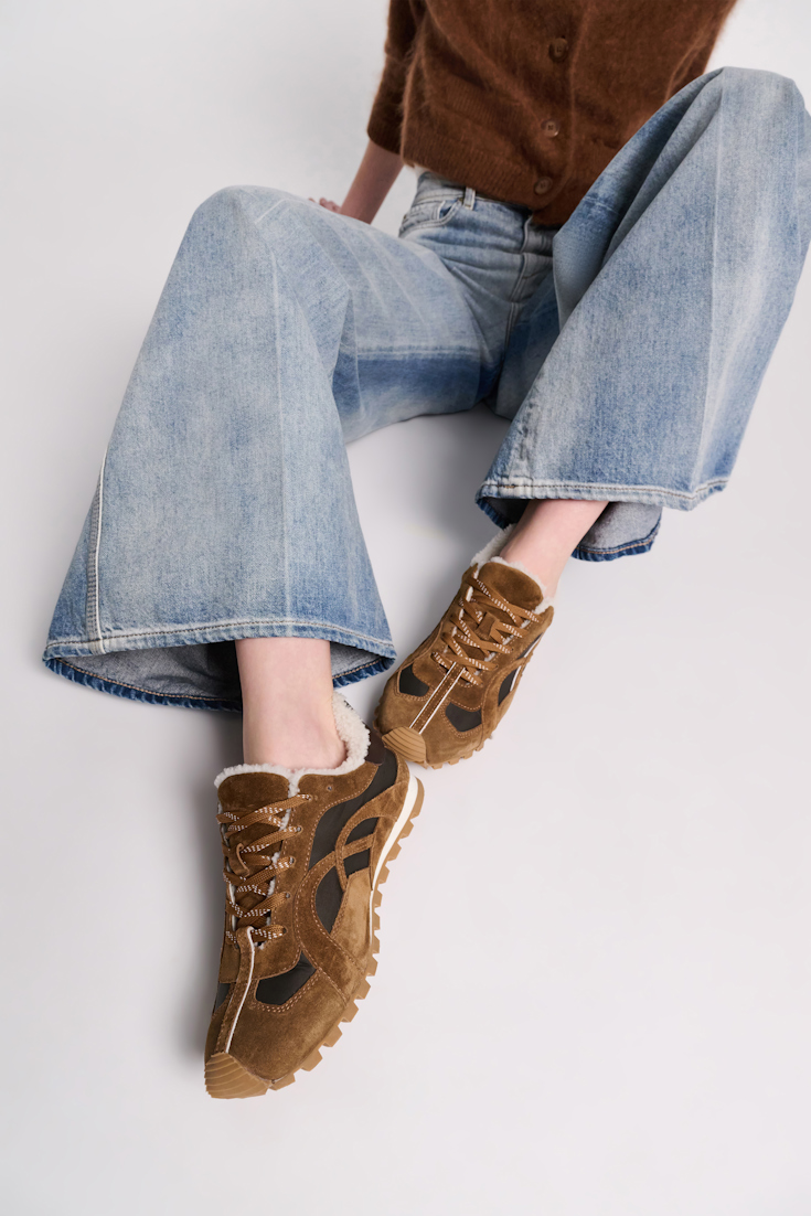 Dorothee Schumacher Shearling-lined mixed material sneakers camel brown