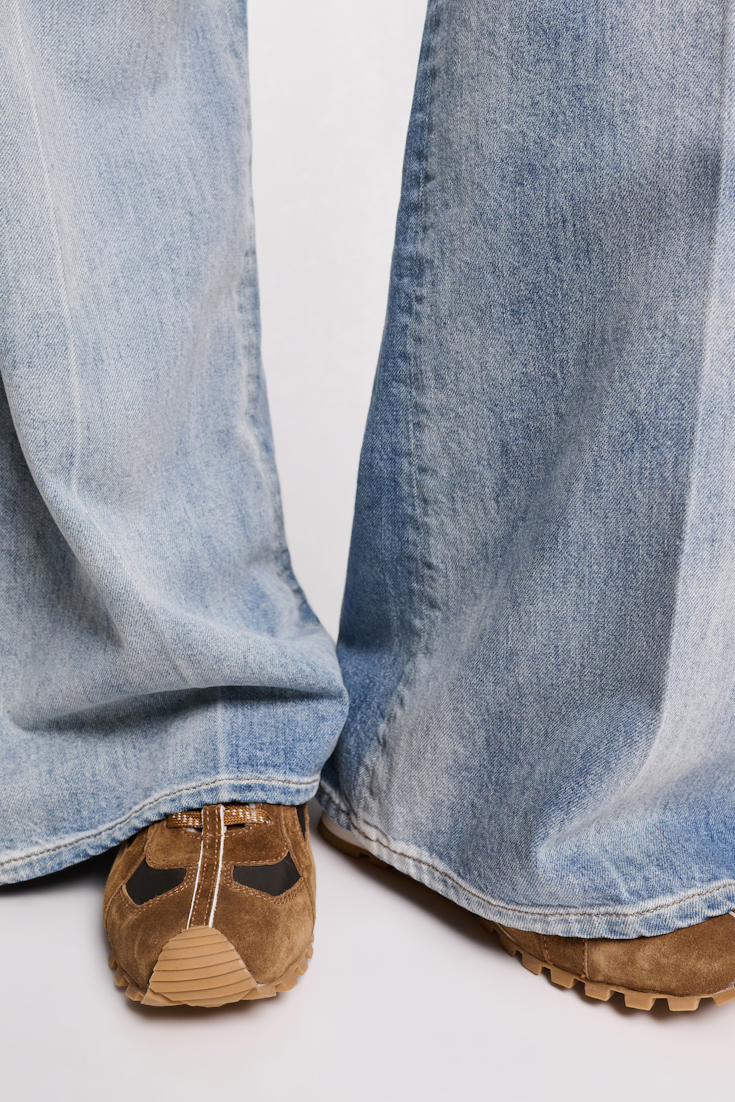 Dorothee Schumacher Shearling-lined mixed material sneakers camel brown