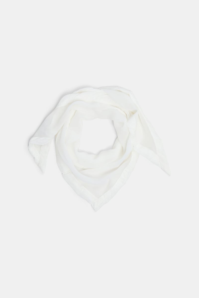 Dorothee Schumacher Triangular Scarf With Twisted Edge Details In White