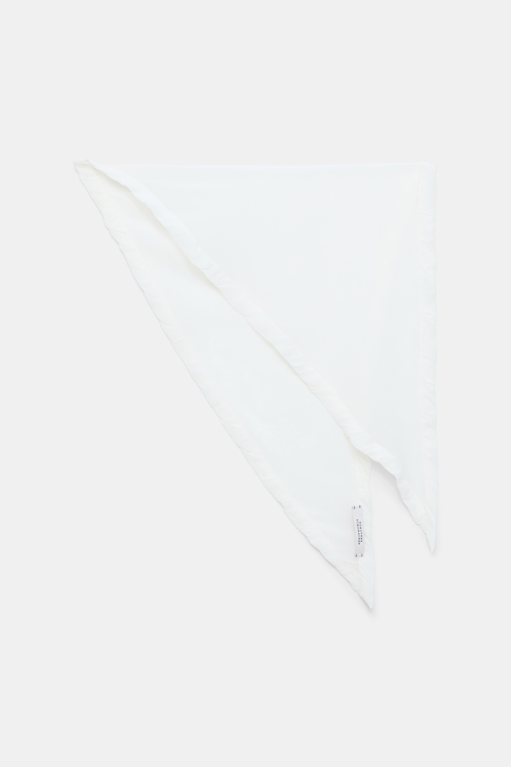 Dorothee Schumacher Triangular scarf with twisted edge details camellia white