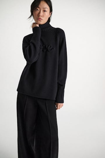 Dorothee Schumacher Turtleneck pullover in Merino-cashmere pure black