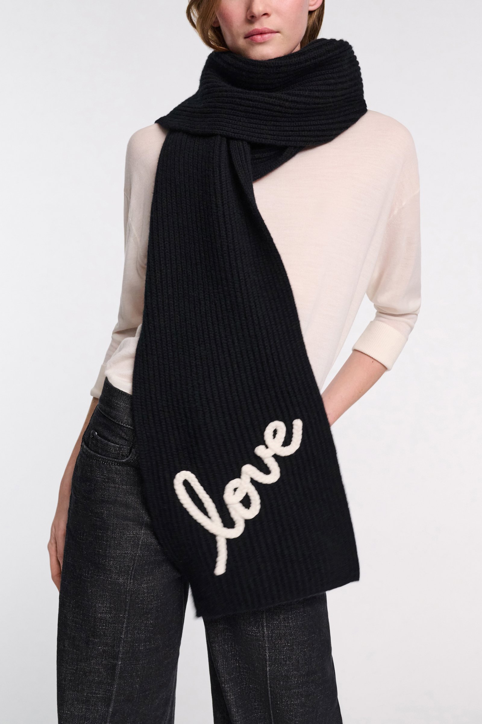 Dorothee Schumacher Ribbed Merino-cashmere LOVE scarf pure black