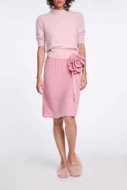 Dorothee Schumacher Seidenrock mit Maxi-Blumenbrosche Rose