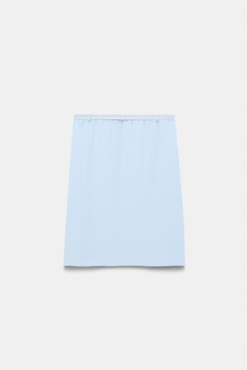 Dorothee Schumacher Seidenrock–Tube-Top Hybrid mit Maxi-Blumenbrosche sky