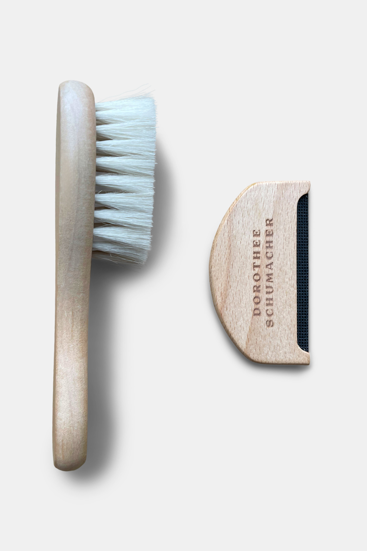 Dorothee Schumacher Fluffy care set light wood