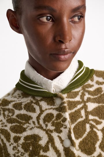 Dorothee Schumacher Bomberjacke aus floralem Jacquard white seaweed