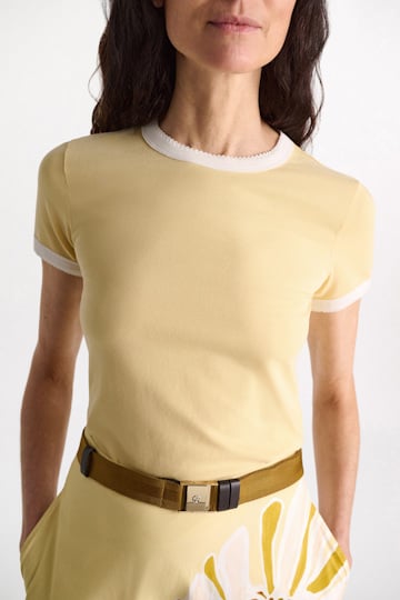 Dorothee Schumacher Stretch cotton shrunken T-shirt with contrast trim bisquit