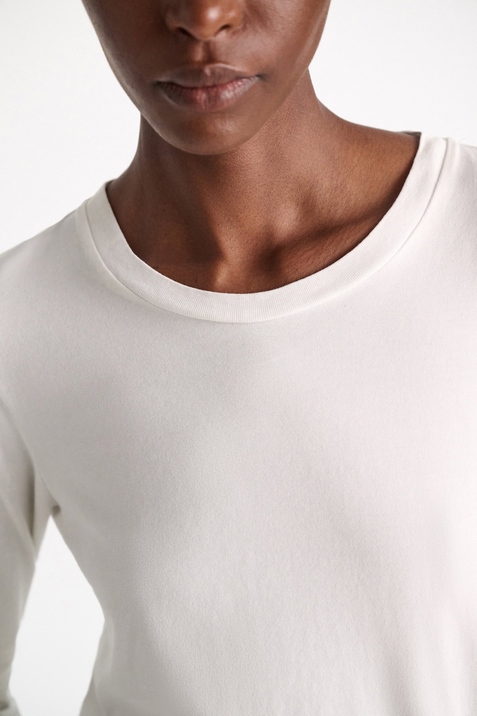 Dorothee Schumacher Stretch cotton long sleeve T-shirt with tonal trim camellia white