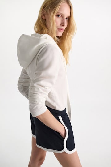 Dorothee Schumacher Long sleeve top with hood and layered look pure white