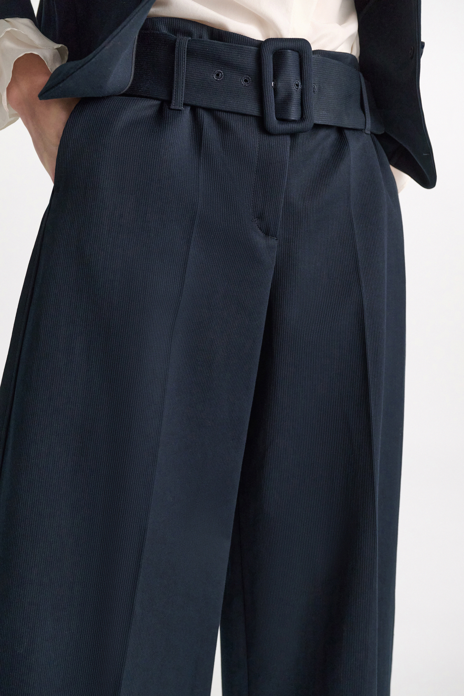 Dorothee Schumacher High-waisted cotton culottes dark navy