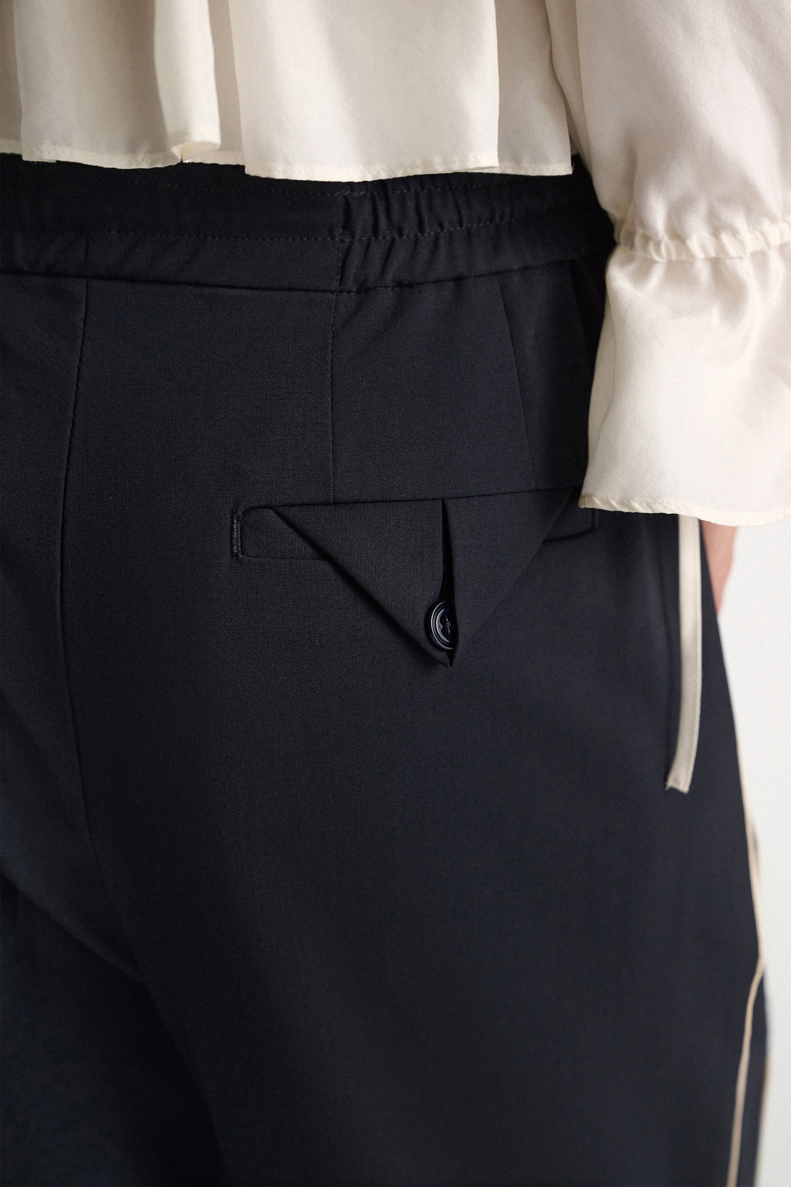 Dorothee Schumacher Wool Joggers dark navy