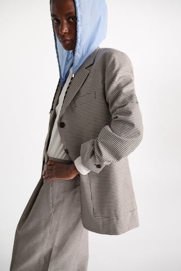 Dorothee Schumacher Technical linen blazer white & walnut