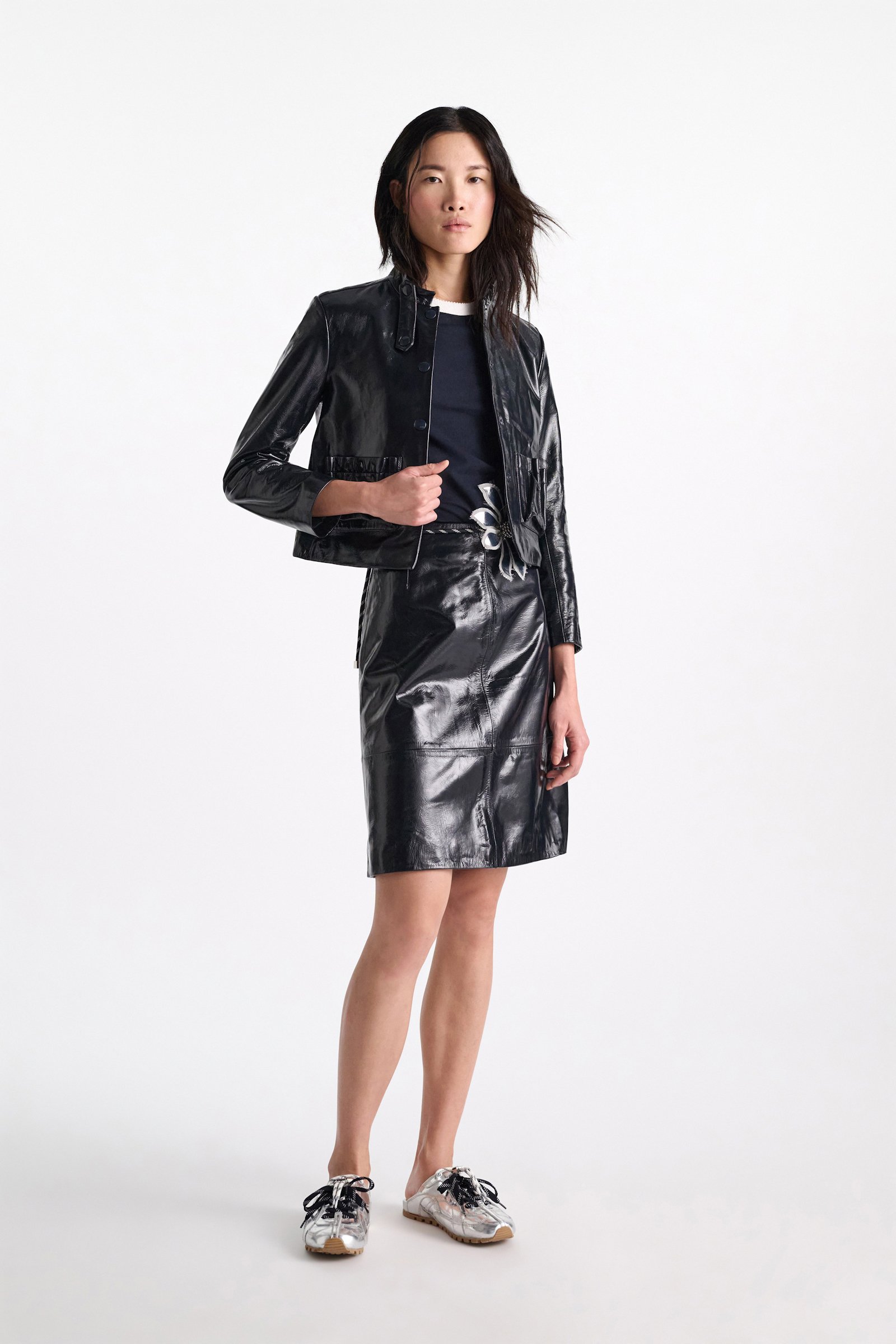 Dorothee Schumacher Jacke aus Lackleder dark navy
