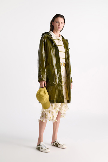 Dorothee Schumacher Patent coat seaweed