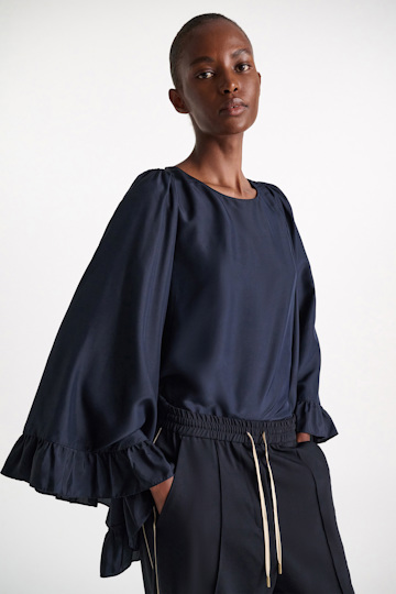 Dorothee Schumacher T-Blouse aus Seiden-Habotai dark navy