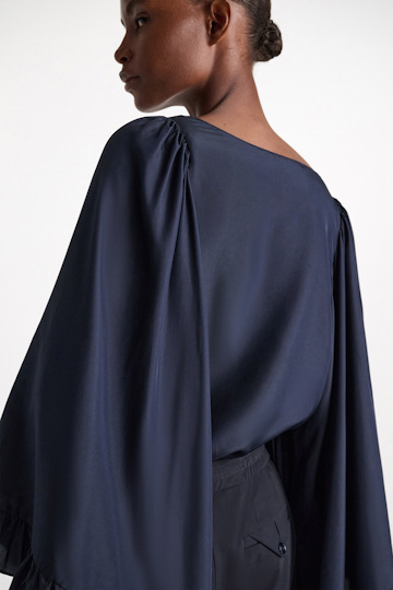 Dorothee Schumacher T-Blouse aus Seiden-Habotai dark navy