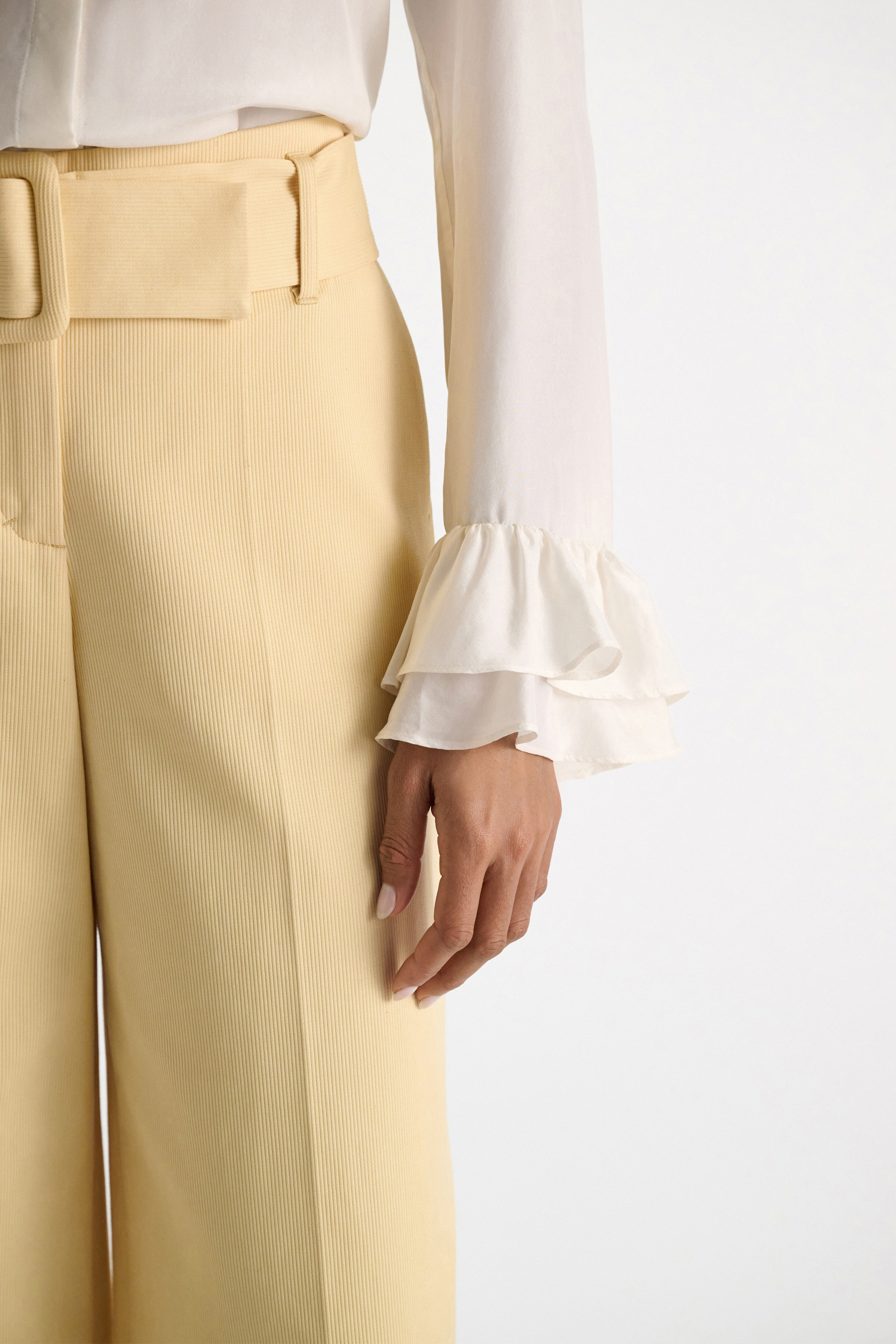 Dorothee Schumacher Hemdbluse aus Seiden-Habotai camellia white