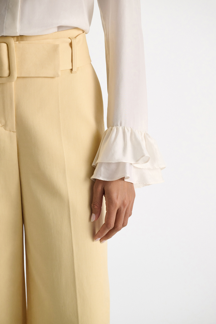 Dorothee Schumacher Hemdbluse aus Seiden-Habotai camellia white