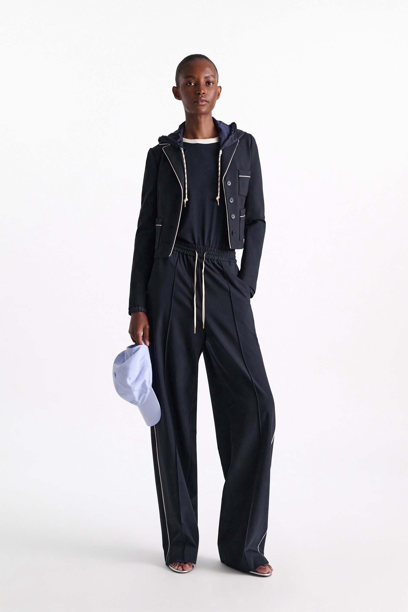 Dorothee Schumacher Cropped blazer in Punto Milano dark navy