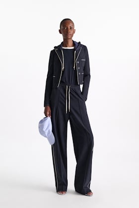 Dorothee Schumacher Cropped blazer in Punto Milano dark navy