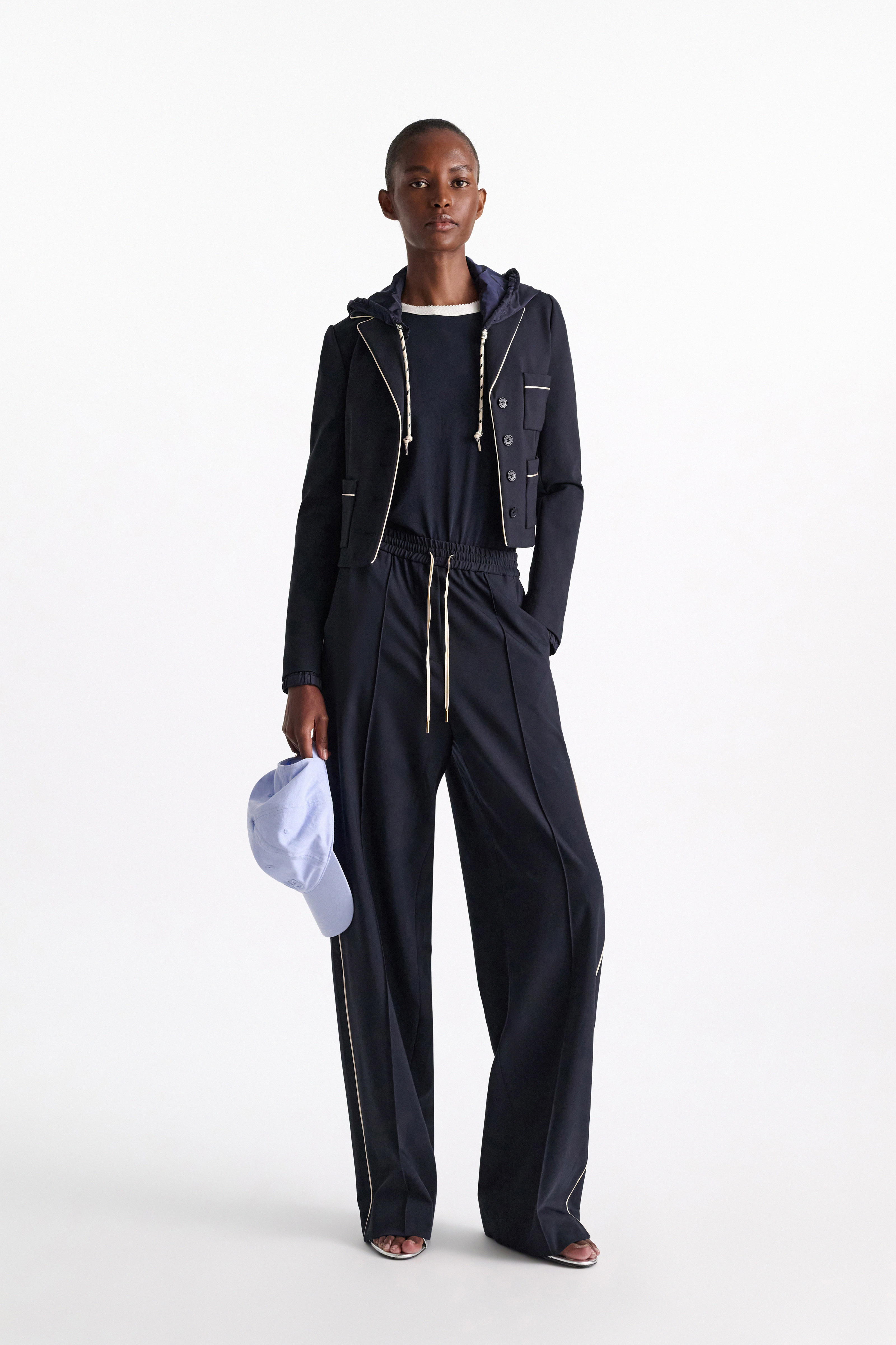 Dorothee Schumacher Cropped blazer in Punto