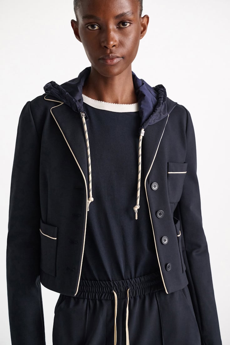 Dorothee Schumacher Cropped blazer in Punto Milano dark navy